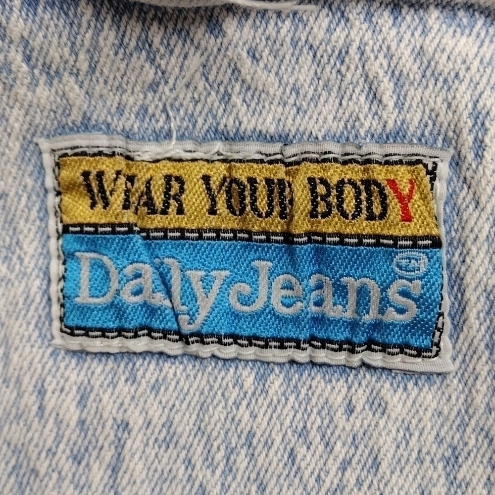 Wear Your Body Daily Jeans 80's Five Pocket High Rise Stonewash Tapered Leg Jean - Picture 6 of 15